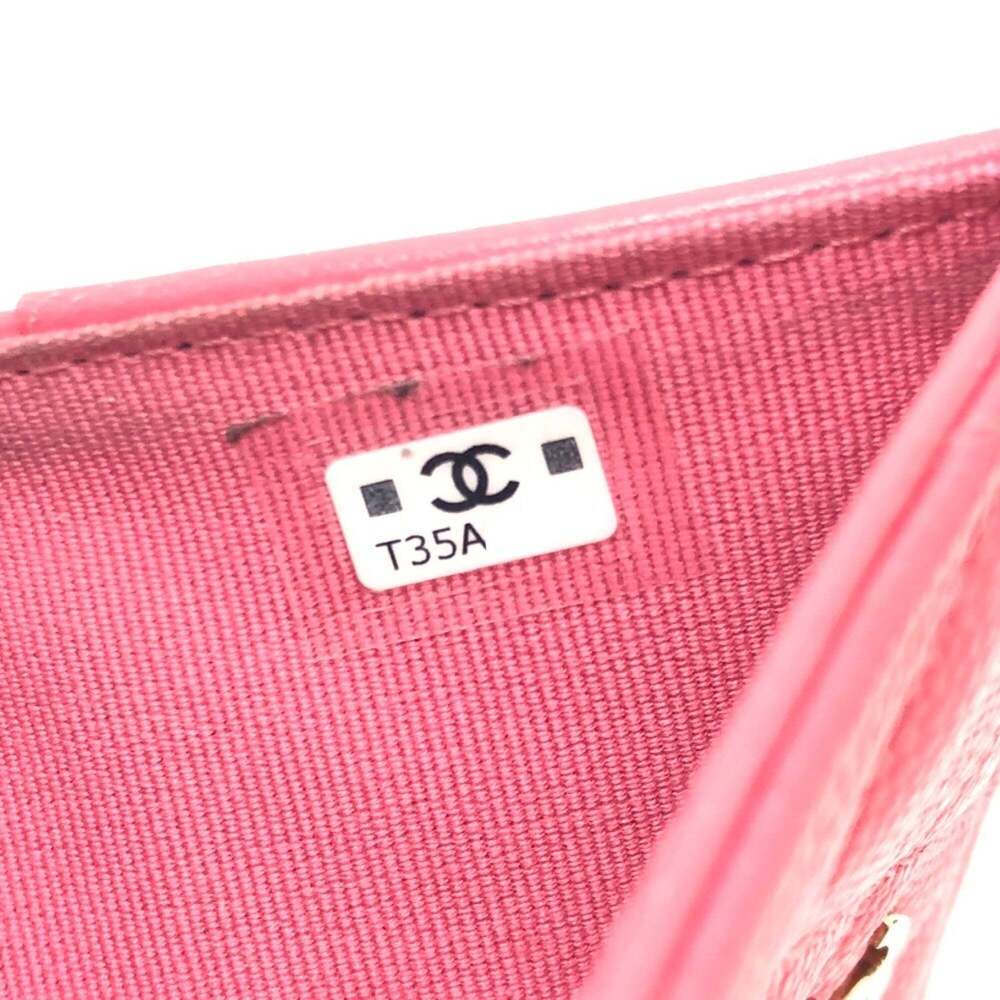 CHANEL Authentic Pink Caviar Leather Wallet - Picture 13 of 13